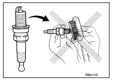 Spark plug : inspection